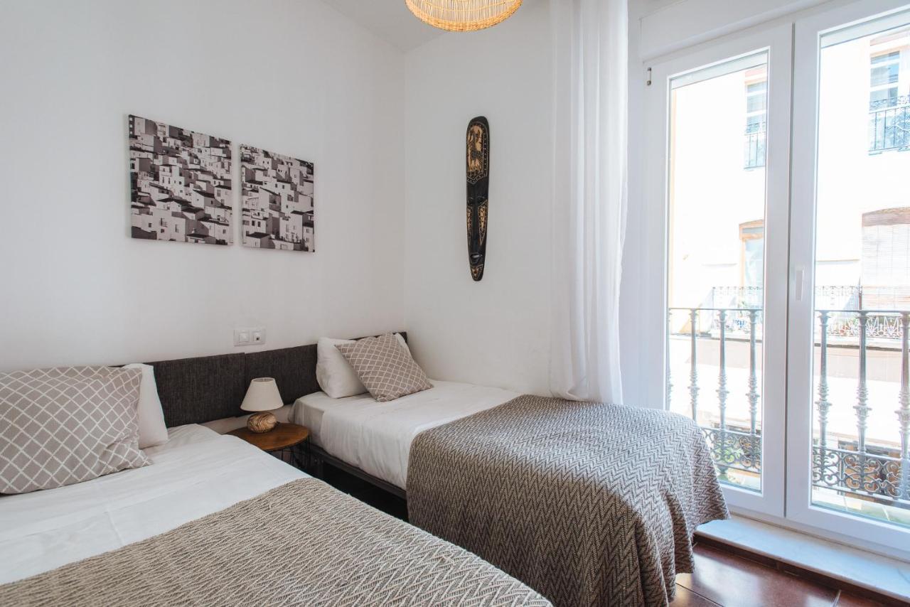 Appartement Homeyseville- Bright At Santa Cruz 6 Pax, Parking Optional