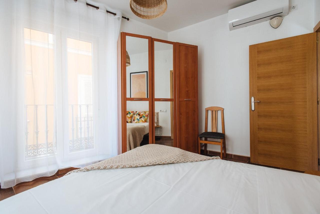 Homeyseville- Bright At Santa Cruz 6 Pax, Parking Optional Appartement